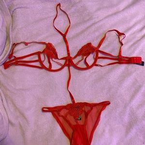 Blue Bella lingerie set